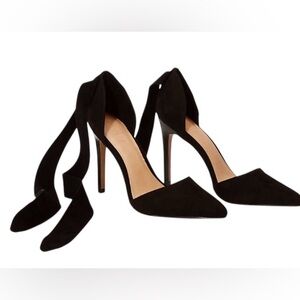 BRAND NEW IN BOX ANN TAYLOR LOFT BLACK PUMPS WITH ANKLE BOW TIES SIZE 5.5